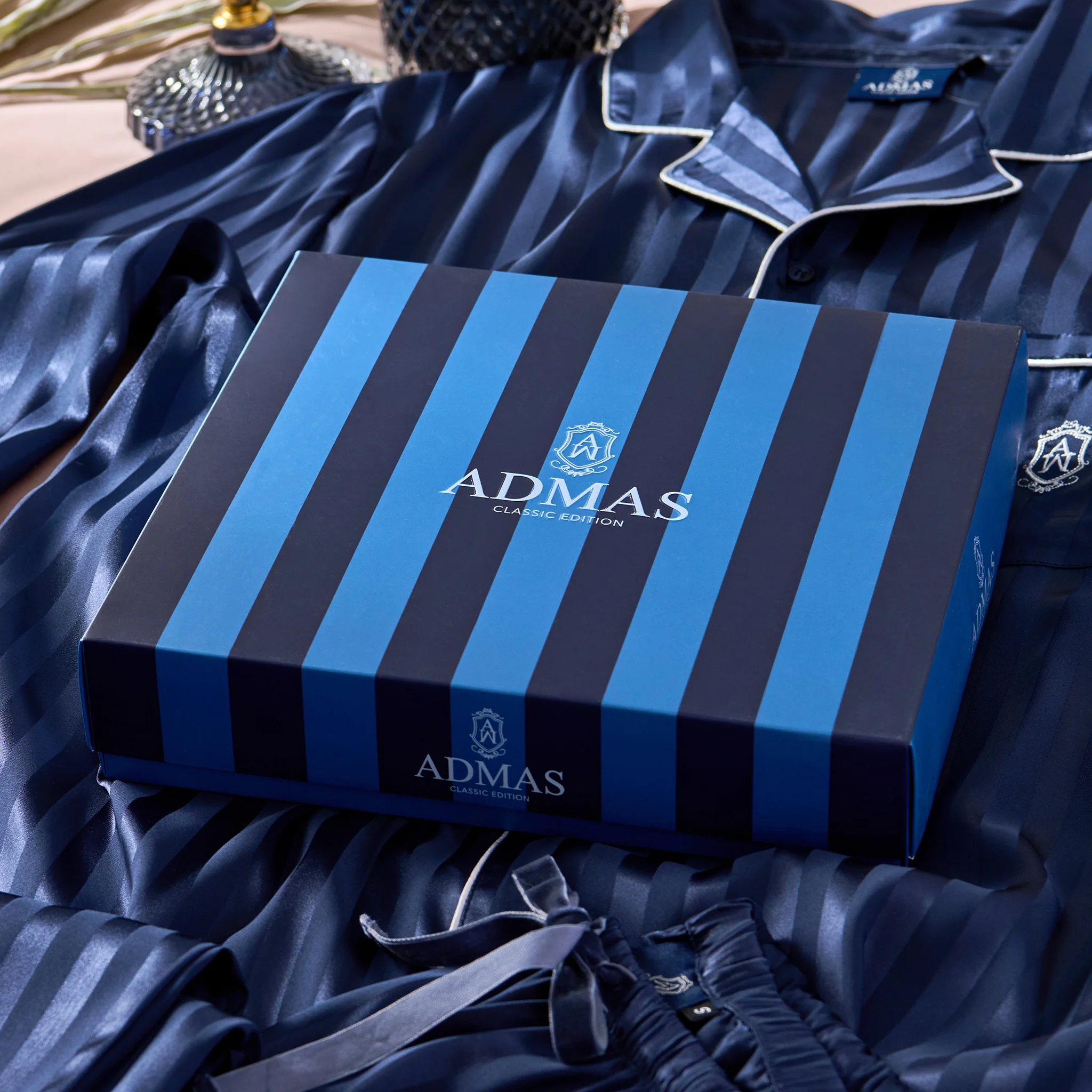 SATIN STRIPES Pijama - Image 8