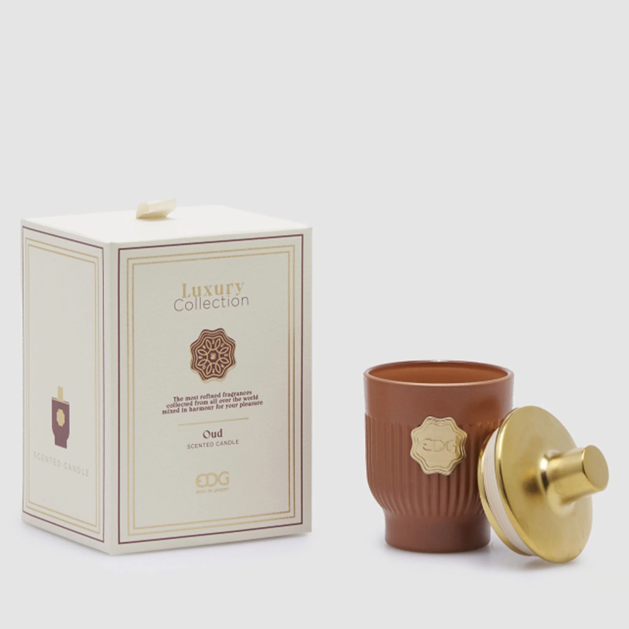OUD Lumânare parfumată