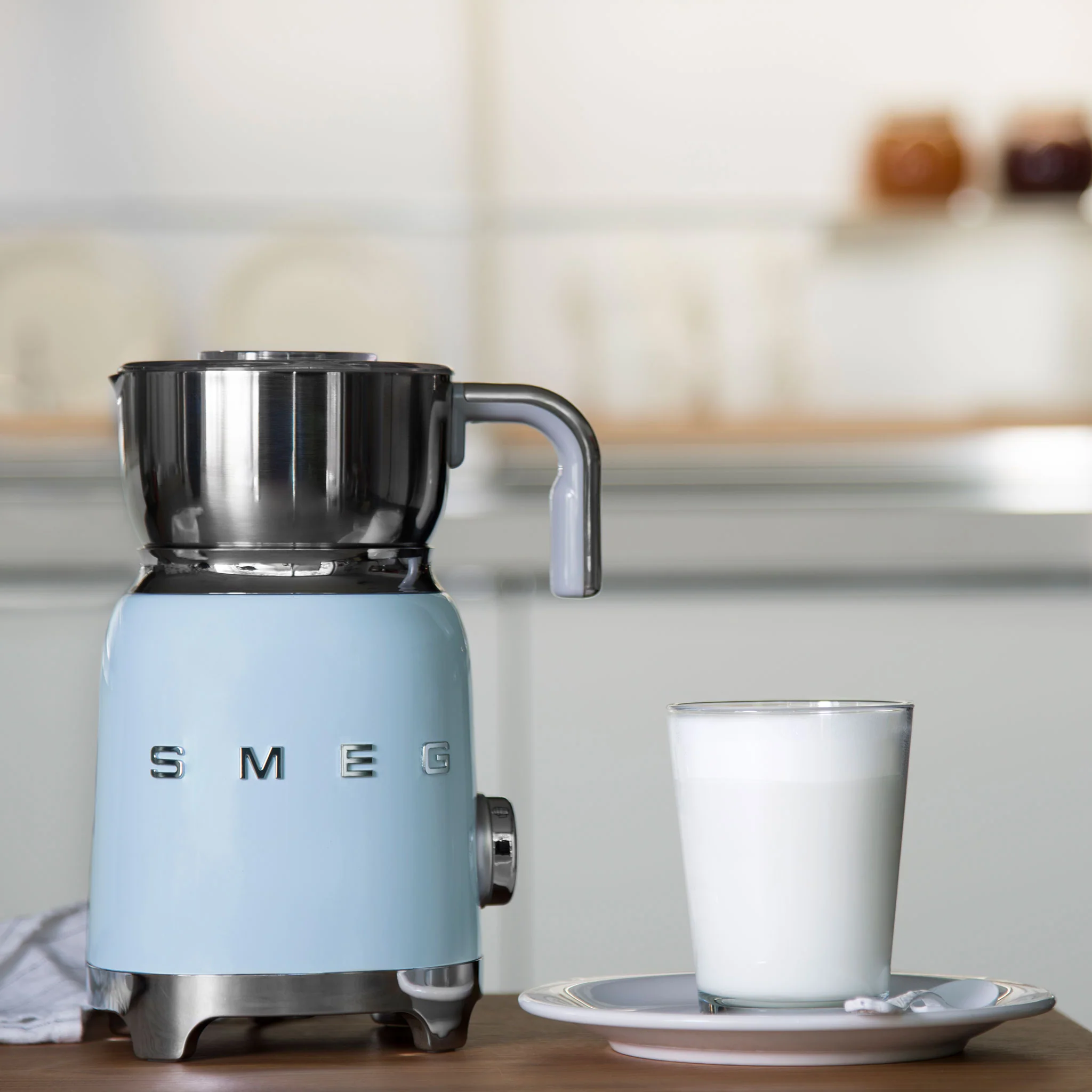 SMEG Aparat spumare - Image 2